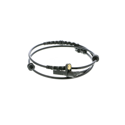 VEMO Sensor, wheel speed V24-72-0156