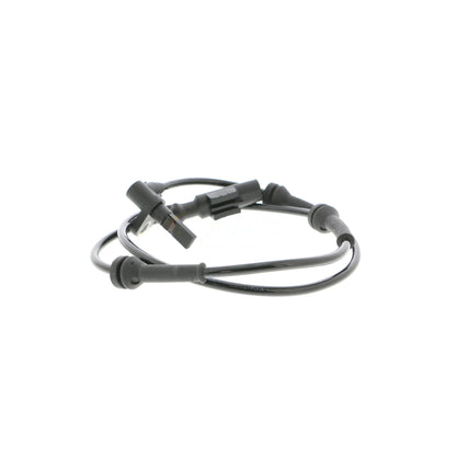VEMO Sensor, wheel speed V24-72-0157