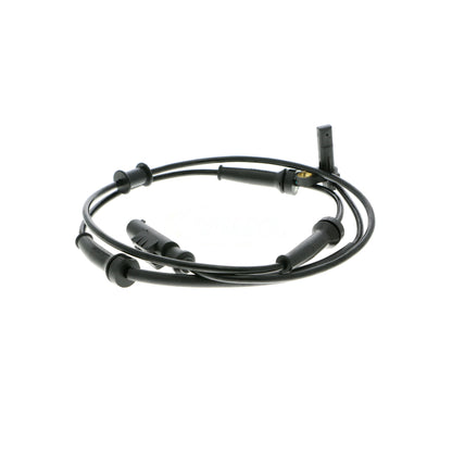 VEMO Sensor, wheel speed V24-72-0165-1