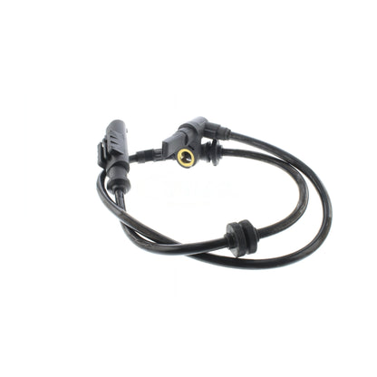 VEMO Sensor, wheel speed V24-72-0176