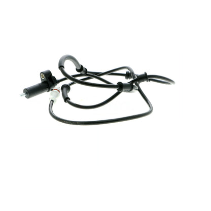 VEMO Sensor, wheel speed V24-72-0179