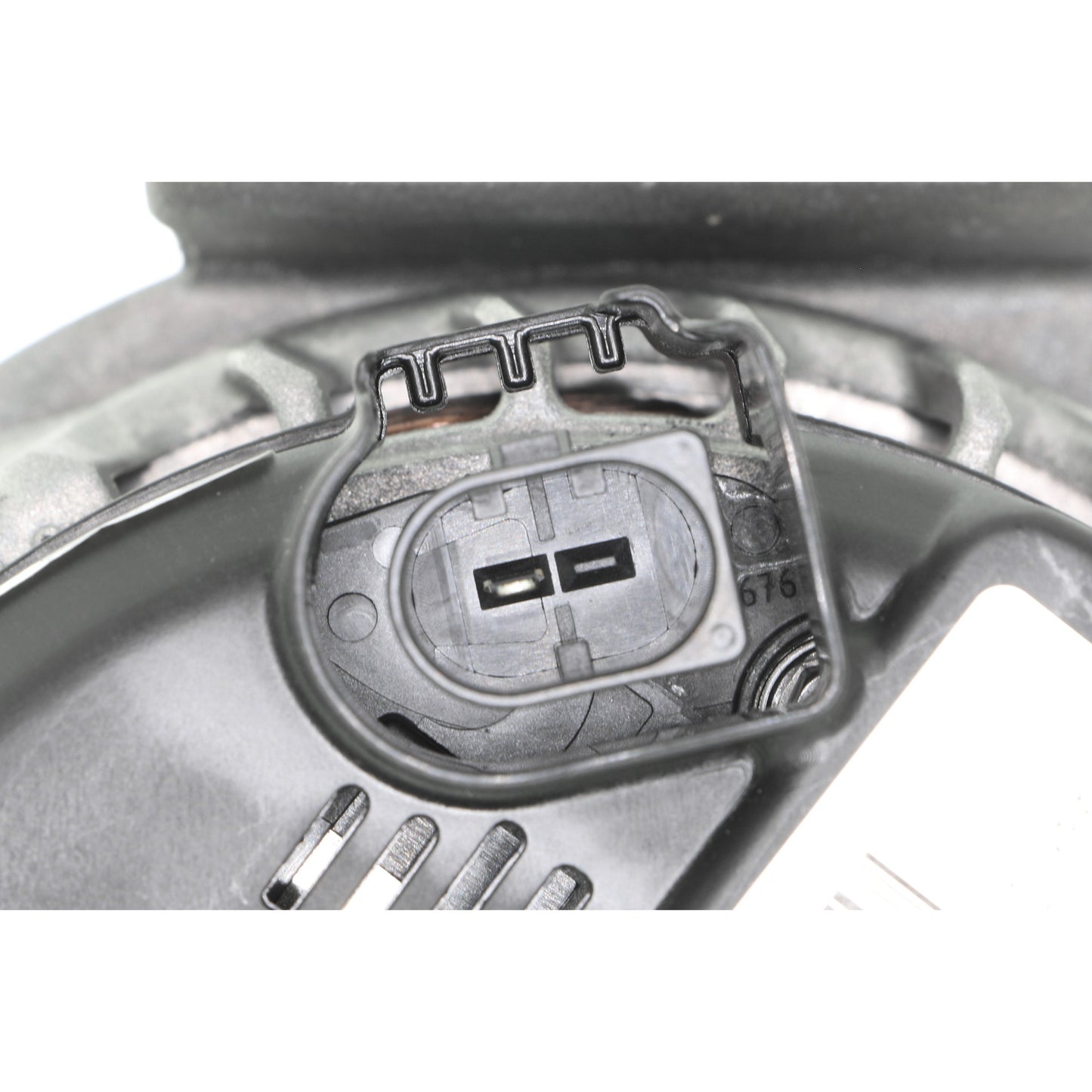 VEMO Alternator V30-13-50006