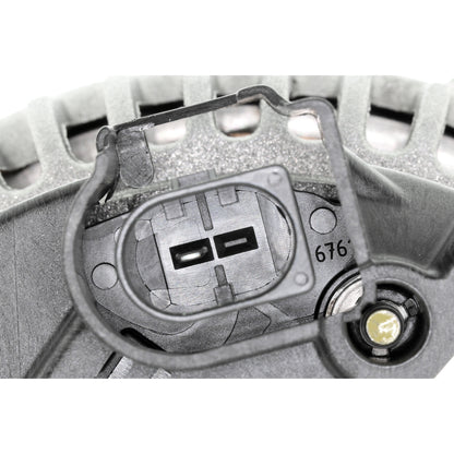 VEMO Alternator V30-13-50020