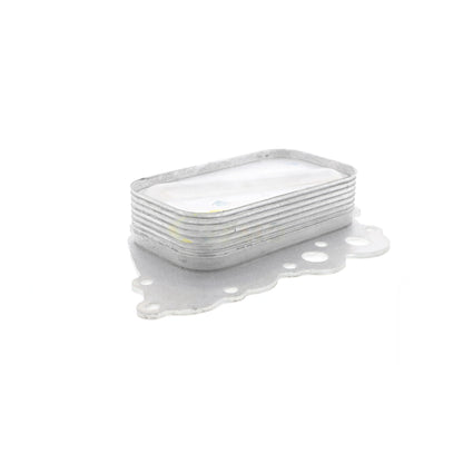 VEMO Oil Cooler, engine oil V30-60-1338