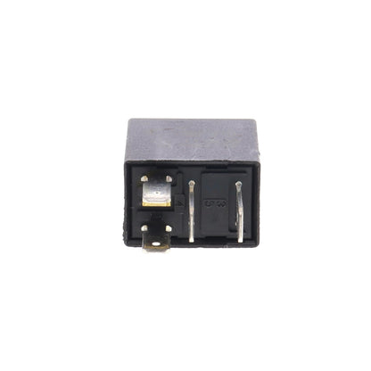 VEMO Relay, fuel pump V30-71-0032