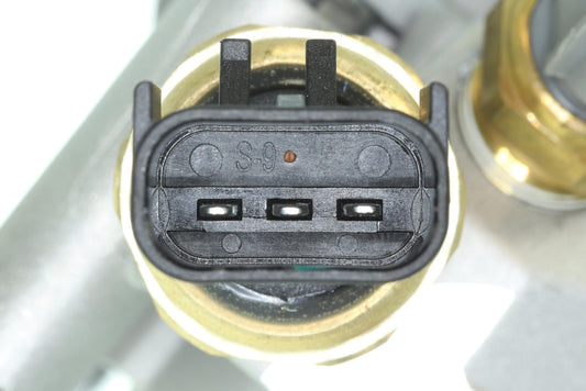 VEMO Oil filter module V33-60-0007-1