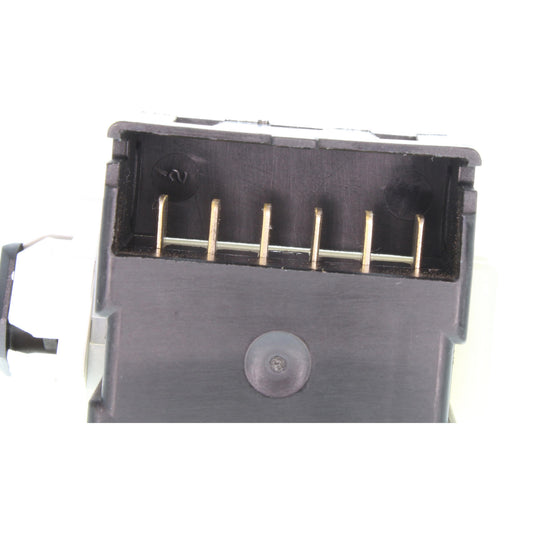 VEMO Stop Light Switch V33-73-0002