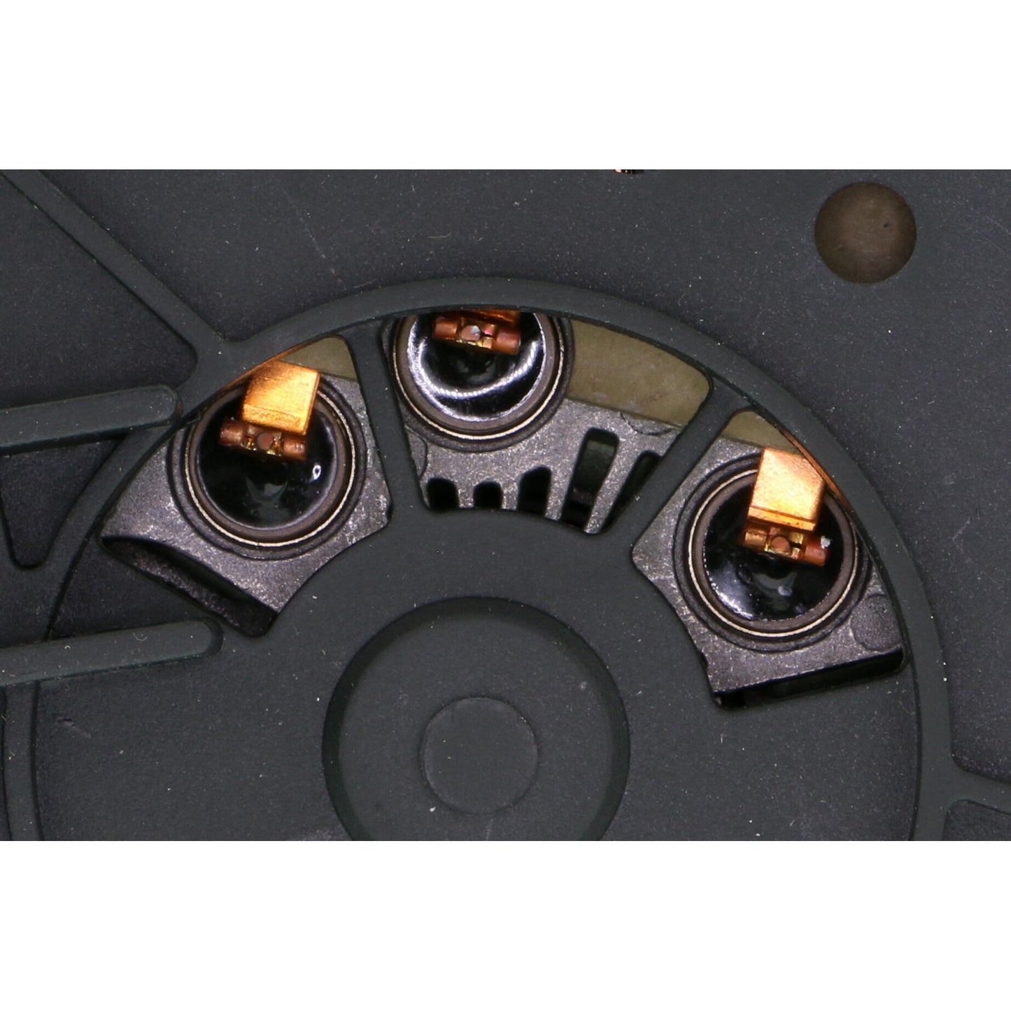 VEMO Alternator V40-13-41275