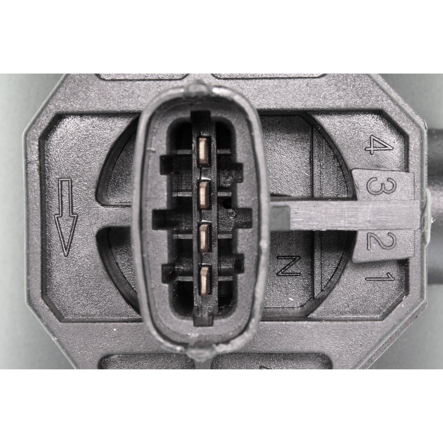 VEMO Mass Air Flow Sensor V40-72-0484