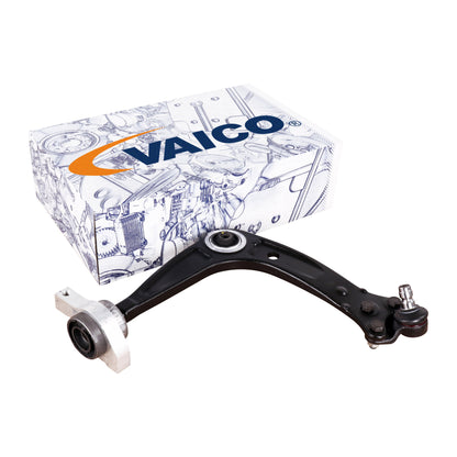 VAICO Control/Trailing Arm, wheel suspension V42-0812