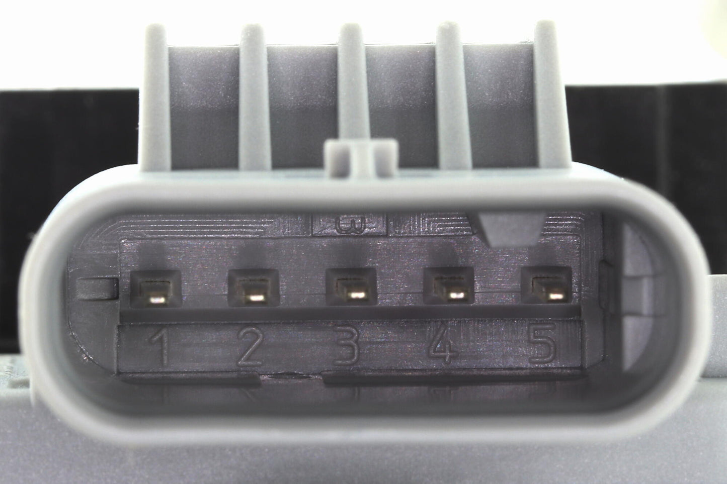 VEMO NOx Sensor, urea injection V42-72-0096