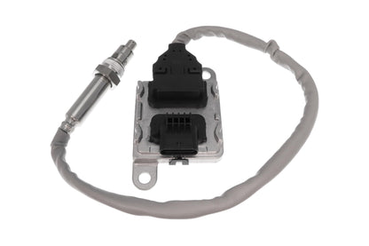 VEMO NOx Sensor, urea injection V42-72-0104