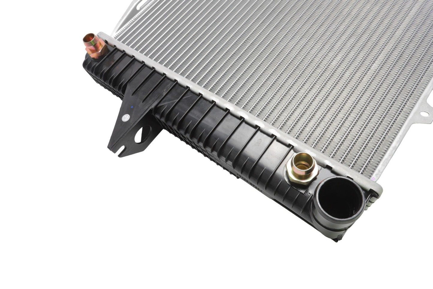 BOGAP Premium Radiator for engine cooling V4210105
