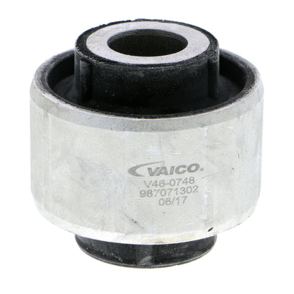 VAICO Mounting, control/trailing arm V46-0748