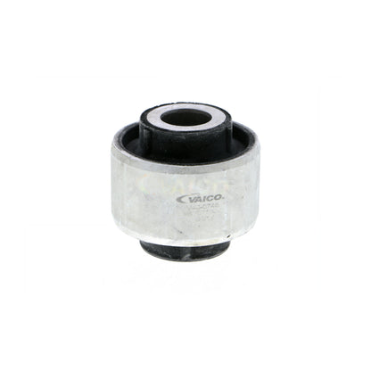 VAICO Mounting, control/trailing arm V46-0748