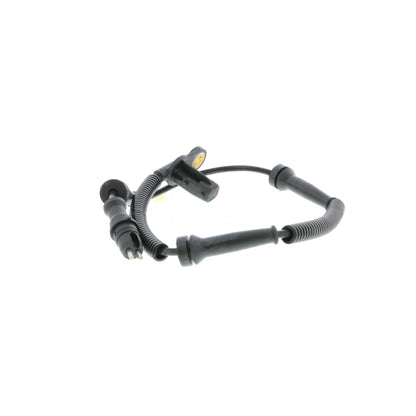 VEMO Sensor, wheel speed V46-72-0106