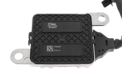 VEMO NOx Sensor, urea injection V46-72-0264