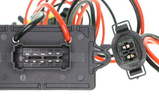 VEMO Resistor, interior blower V46-79-0014