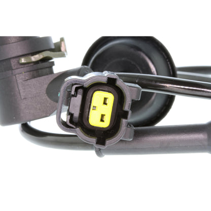 VEMO Sensor, wheel speed V51-72-0009