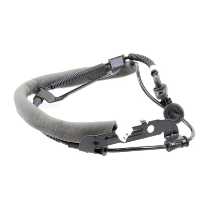 VEMO Sensor, wheel speed V52-72-0183