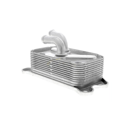 VEMO Oil Cooler, engine oil V95-60-0013