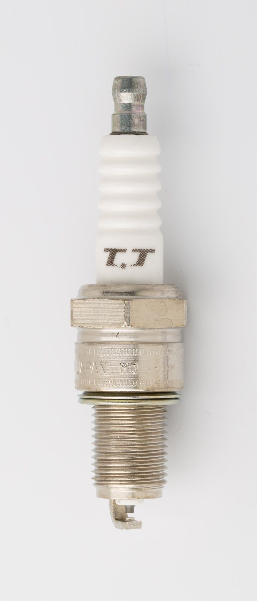 Denso Spark Plug W16TT