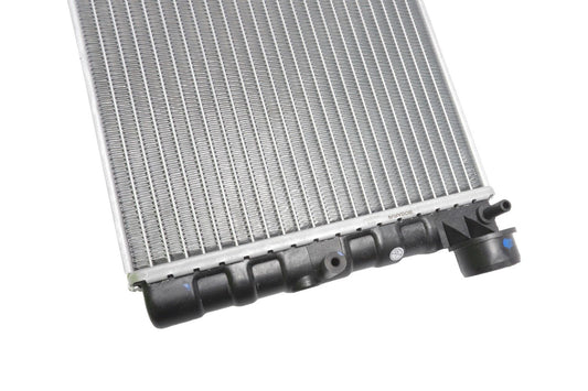 BOGAP Premium Radiator for engine cooling W4210100